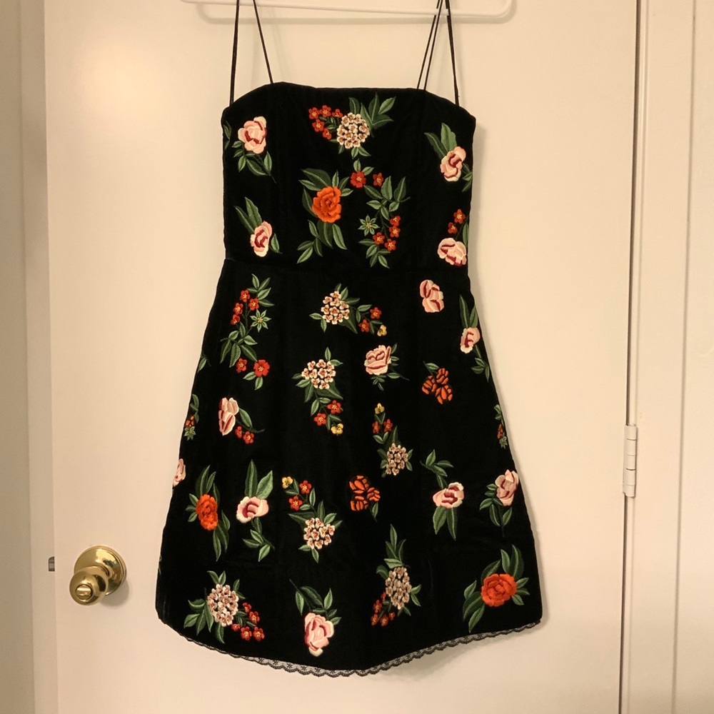 Alice + Olivia Launa Embroidered Mini Dress